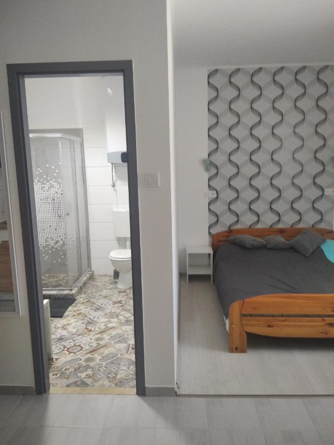 Kiss-Szollosi Vendeghaz II Lola Debrecen Exteriör bild
