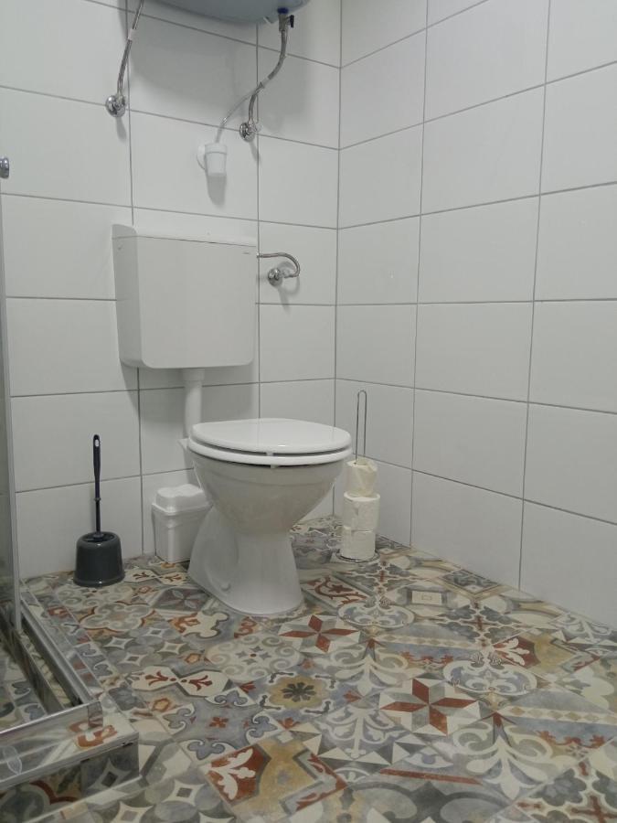 Kiss-Szollosi Vendeghaz II Lola Debrecen Exteriör bild